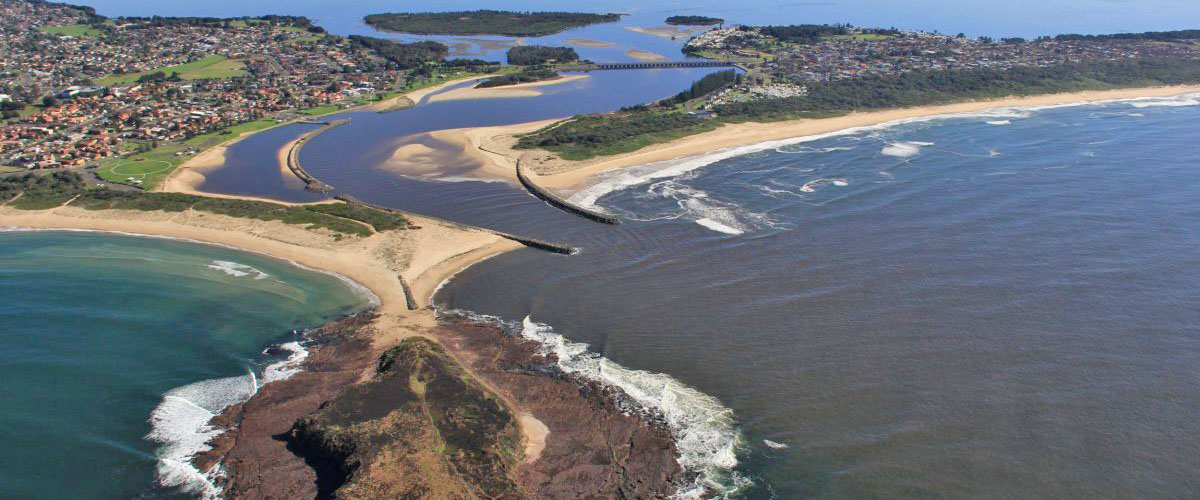 Lake illawarra entrance